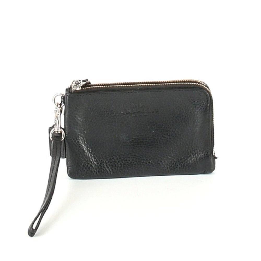 Coach | Black Pebbled Leather Writslet